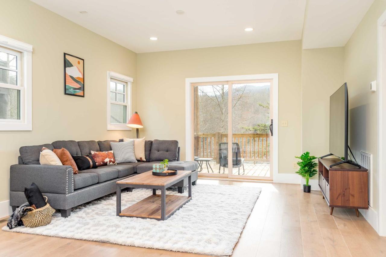 Cullowhee Home With Game Room, Wraparound Decks エクステリア 写真