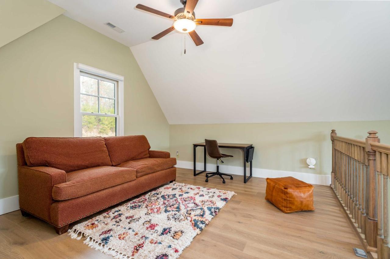 Cullowhee Home With Game Room, Wraparound Decks エクステリア 写真