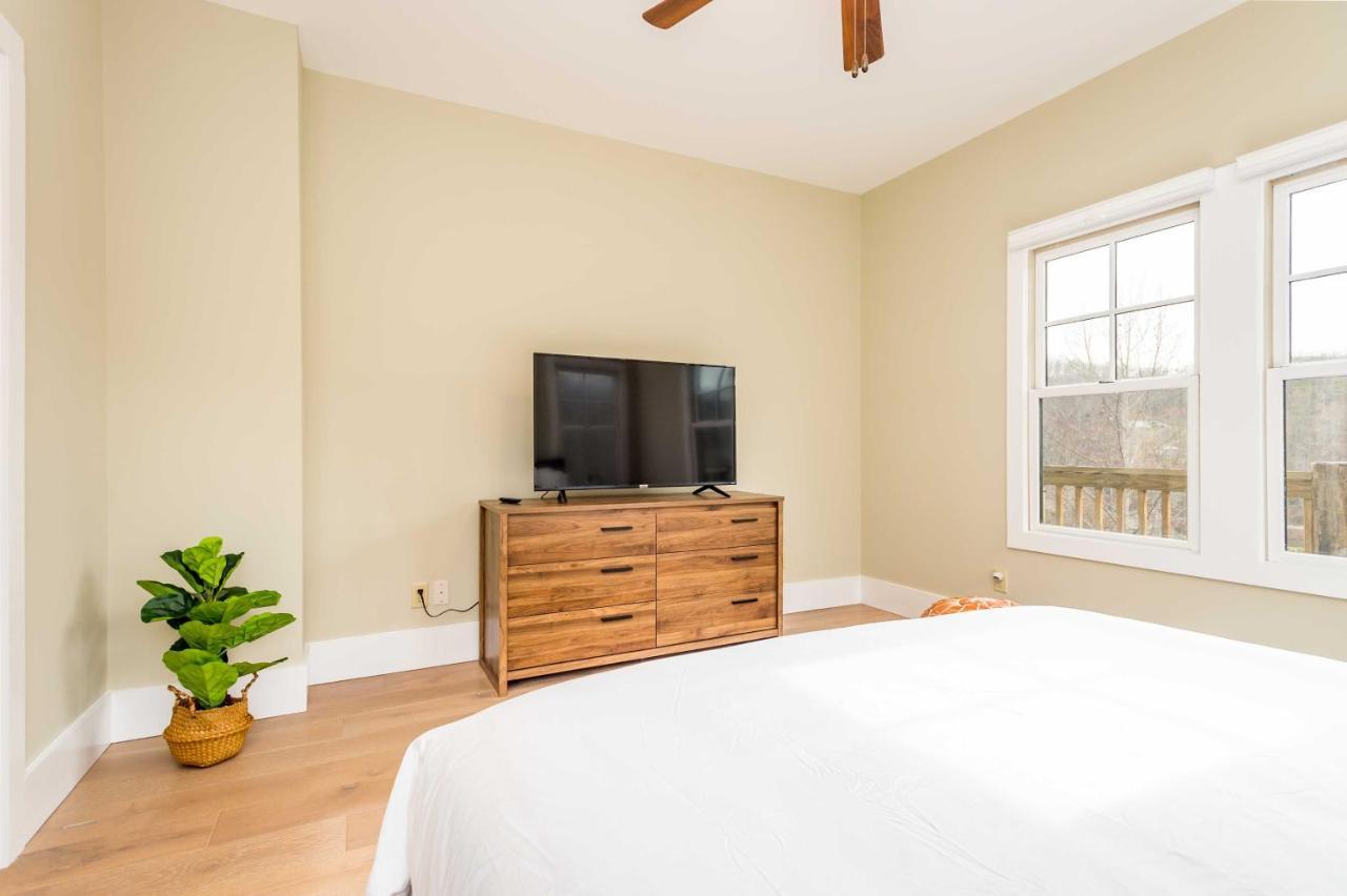 Cullowhee Home With Game Room, Wraparound Decks エクステリア 写真