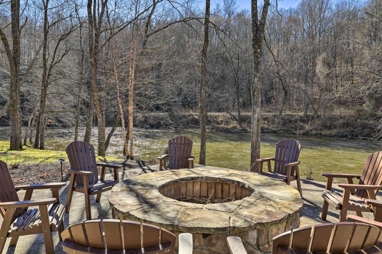 Cullowhee Home With Game Room, Wraparound Decks エクステリア 写真